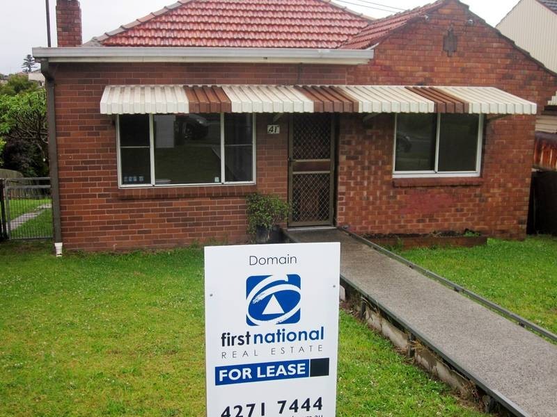 41 Lake Heights Road, Lake Heights NSW 2502