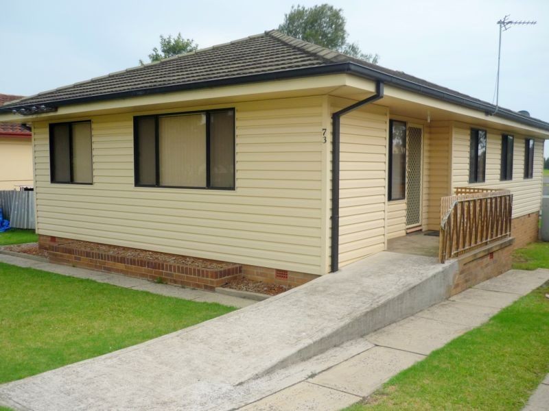 73 Hertford Street, Berkeley NSW 2506