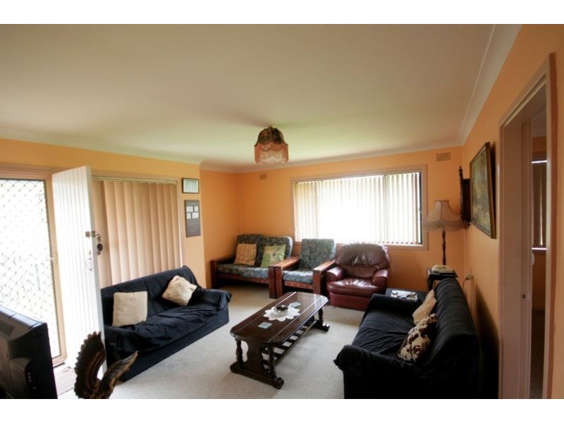 73 Hertford Street, Berkeley NSW 2506