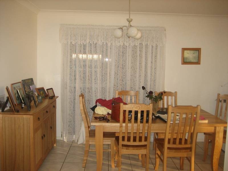 1 Regency Cr, Berkeley NSW 2506