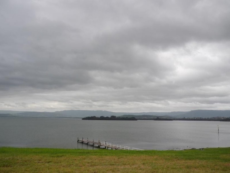 175 Northcliffe Drive, Berkeley NSW 2506