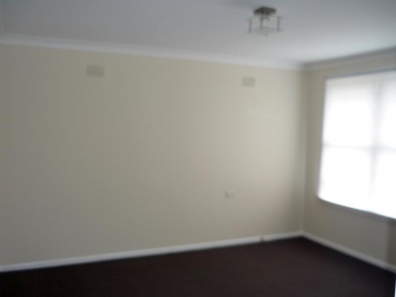 175 Northcliffe Drive, Berkeley NSW 2506