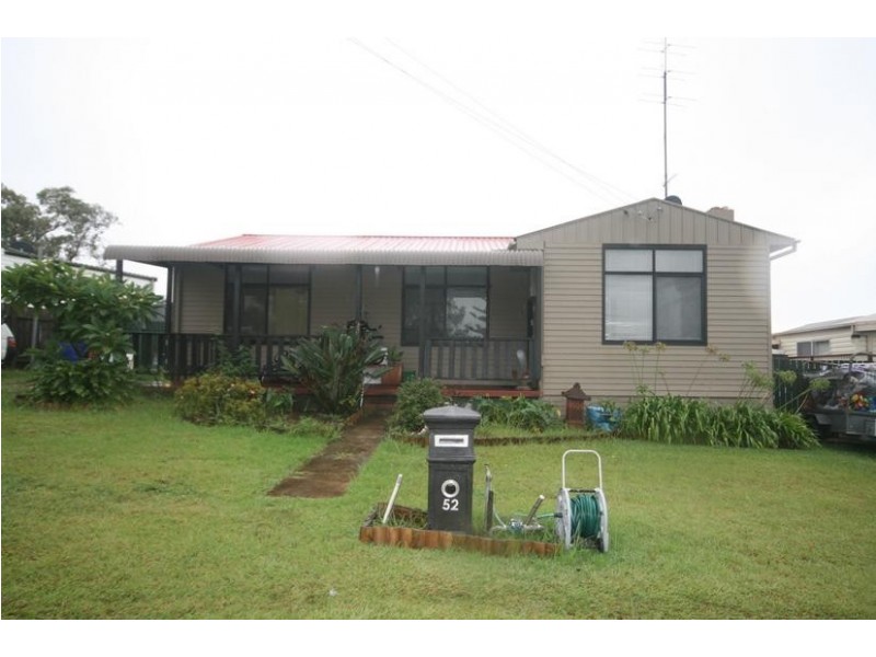 52 Orana Parade, Unanderra NSW 2526