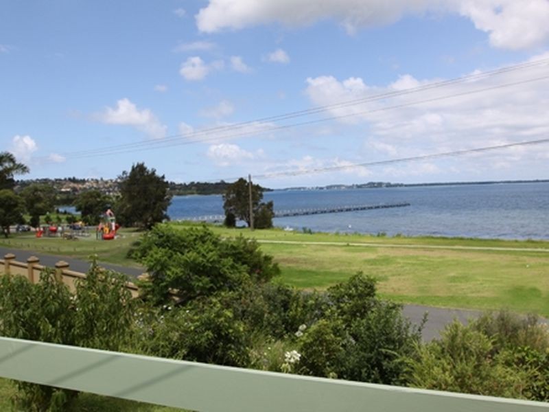 12 Holborn Street, Berkeley NSW 2506