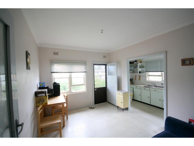 26 Jackson Avenue, Warrawong NSW 2502