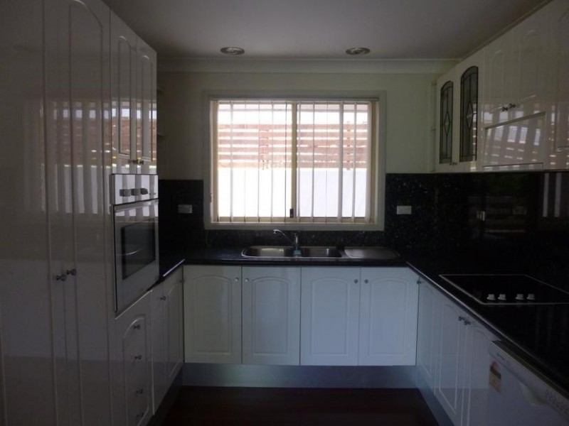 165 Waples Road, Farmborough Heights NSW 2526