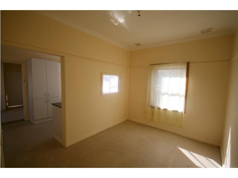 32 Stuart Road, Warrawong NSW 2502