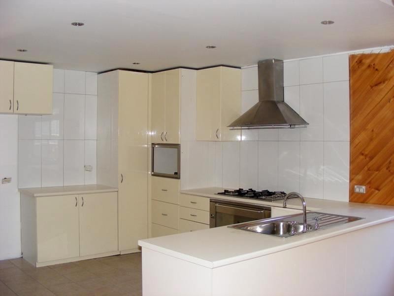 39 Phillips Crescent, Mangerton NSW 2500