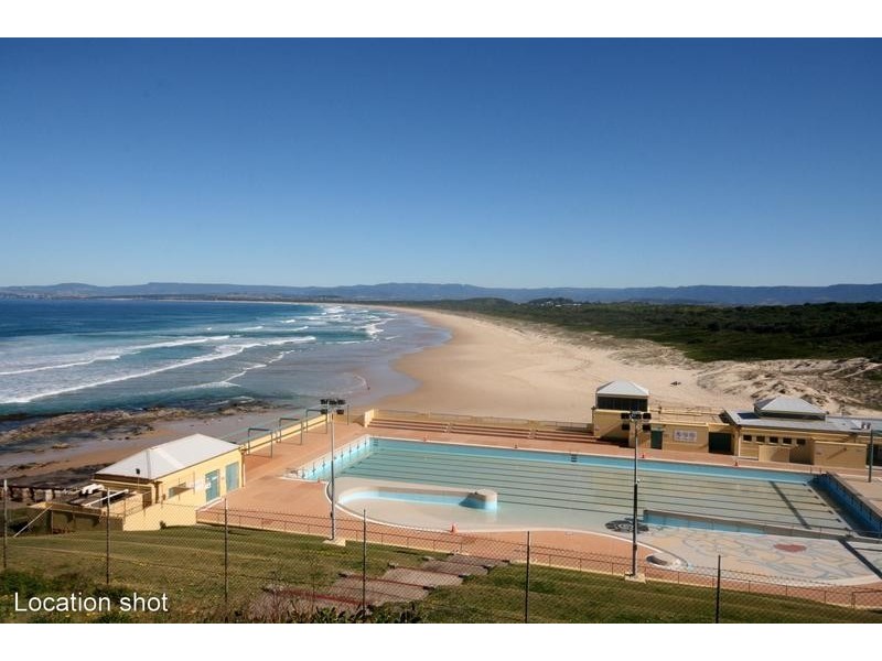 16 Griffiths Avenue, Port Kembla NSW 2505