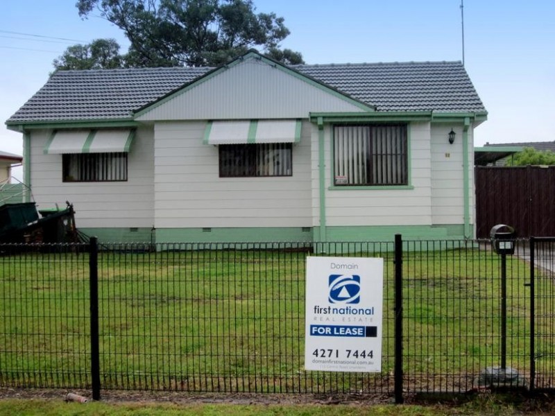 12 Fleetwood Crescent, Warilla NSW 2528