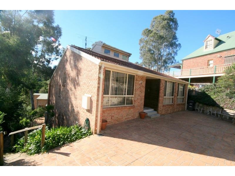 152 Derribong Drive, Cordeaux Heights NSW 2526