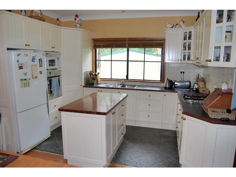 92 Caldwell Avenue, Tarrawanna NSW 2518