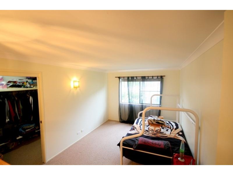 94 Albert Street, Unanderra NSW 2526