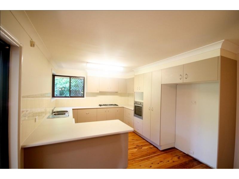 10 Hayward Street, Kanahooka NSW 2530