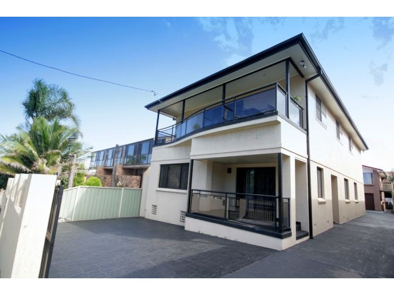 1/64 Corrimal Street, Wollongong NSW 2500