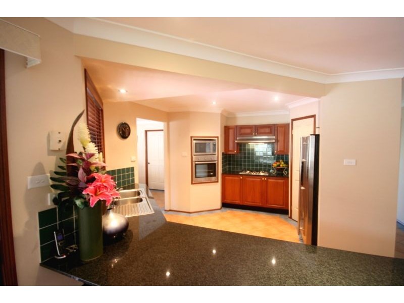 20 Creek Run, Cordeaux Heights NSW 2526