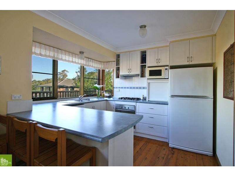 21 Ben Nevis Road, Farmborough Heights NSW 2526