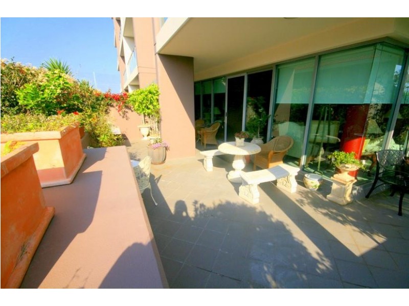 2/21-25 Beatson Street, Wollongong NSW 2500