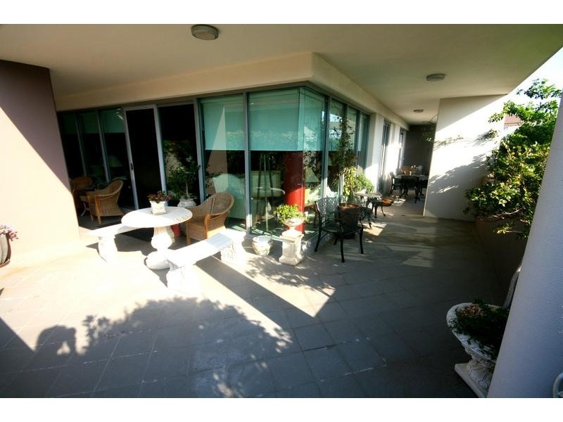 2/21-25 Beatson Street, Wollongong NSW 2500