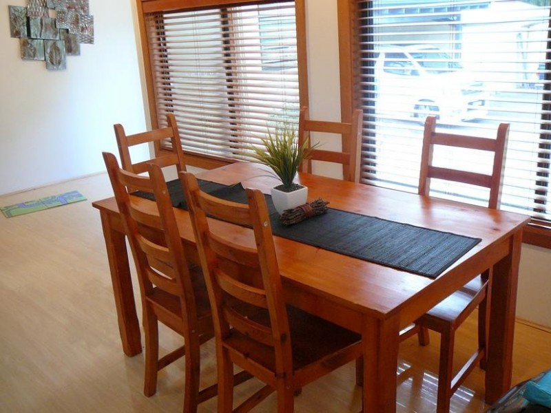 28 Cummins Street, Unanderra NSW 2526