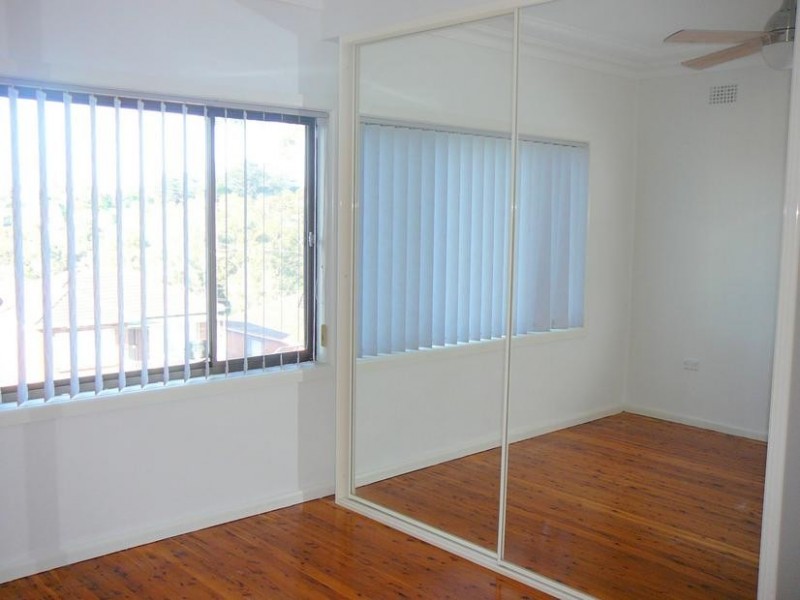 29 Beatus Street, Unanderra NSW 2526