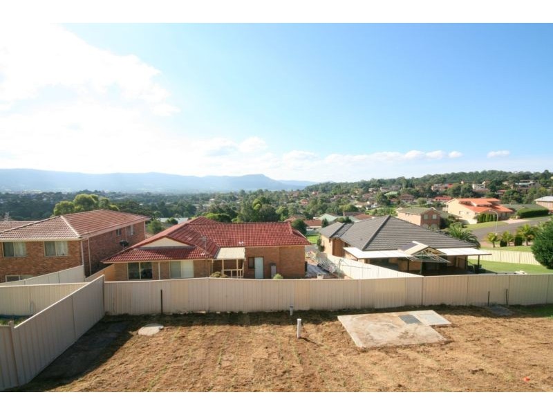 16A Carlyle Close, Dapto NSW 2530