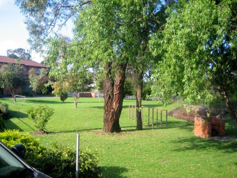 9/96 Central Road, Unanderra NSW 2526