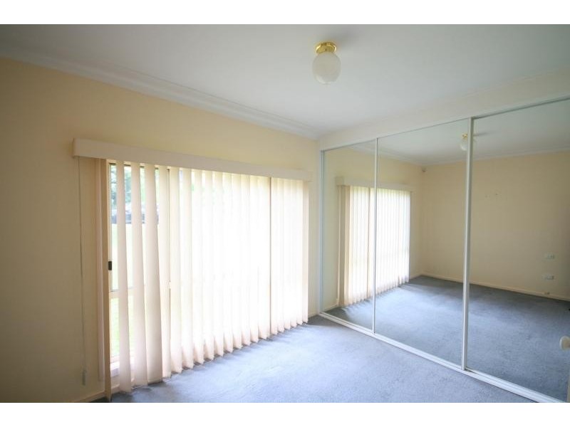 19 Maynes Parade, Unanderra NSW 2526