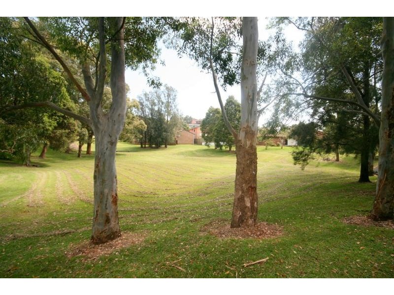 14 Balmaringa Close, Cordeaux Heights NSW 2526