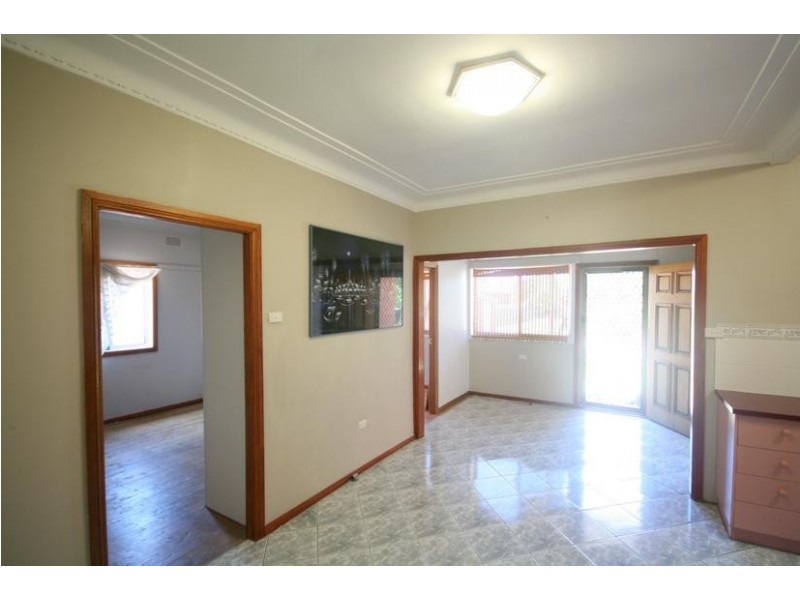 73 Storey Street, Fairy Meadow NSW 2519