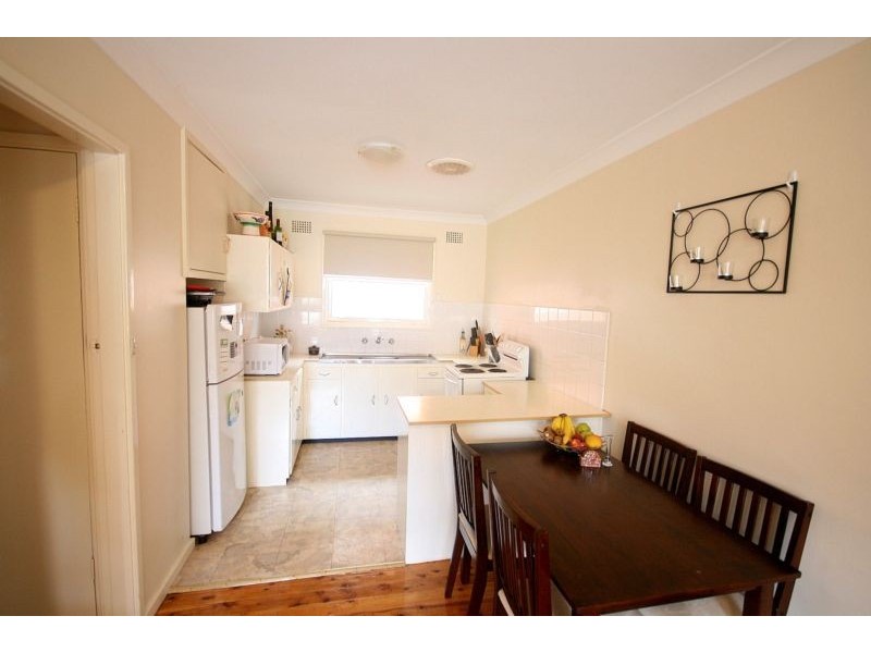 2/4 Grafton Street, Figtree NSW 2525