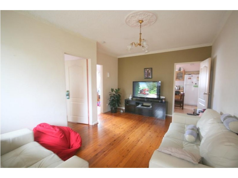 1/43 Bent Street, Warrawong NSW 2502