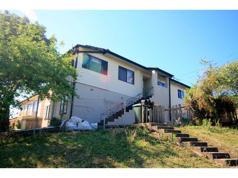21 McGovern Street, Cringila NSW 2502