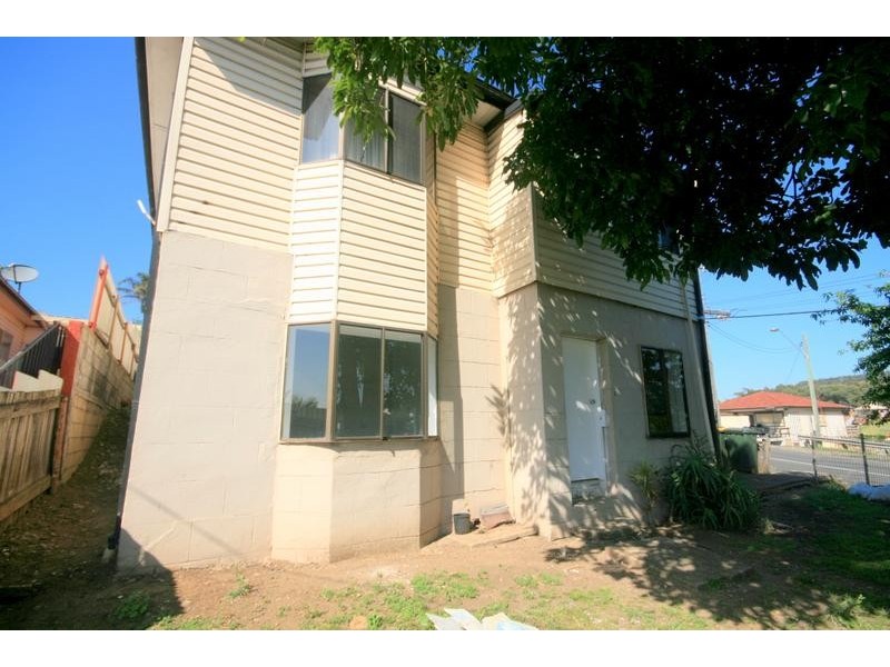21 McGovern Street, Cringila NSW 2502