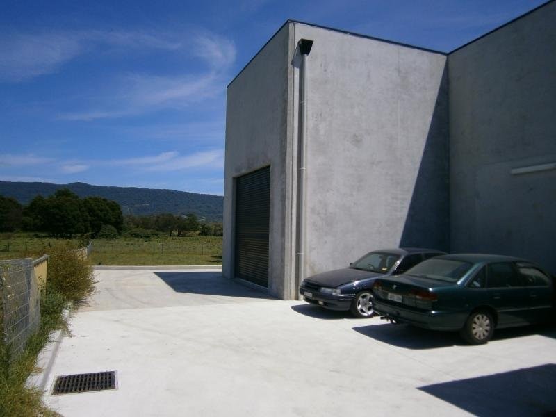 2/9 Hamilton Street, Dapto NSW 2530