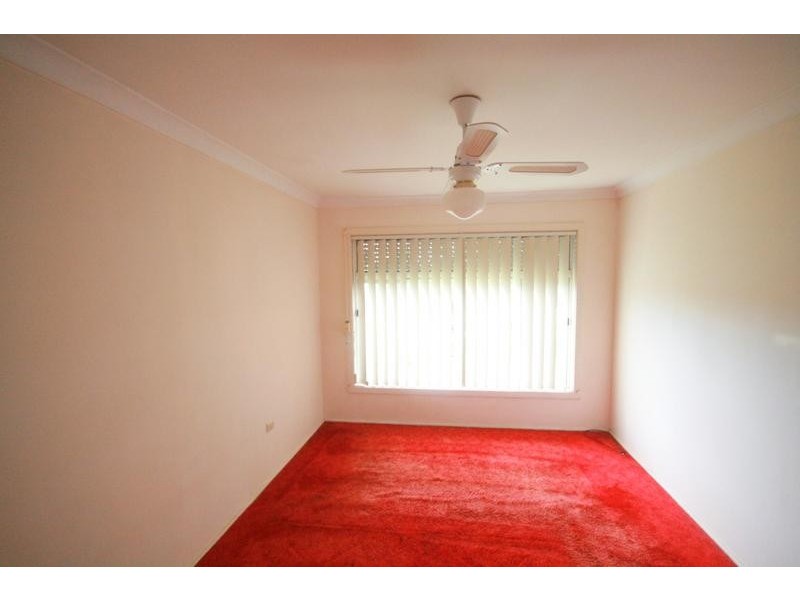 14 Normandie Place, Unanderra NSW 2526