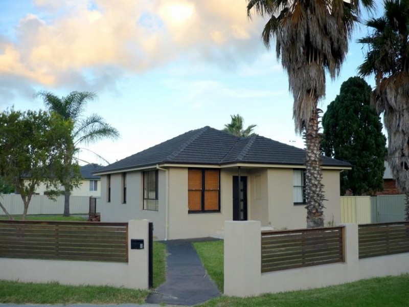 1 Karmal Street, Berkeley NSW 2506