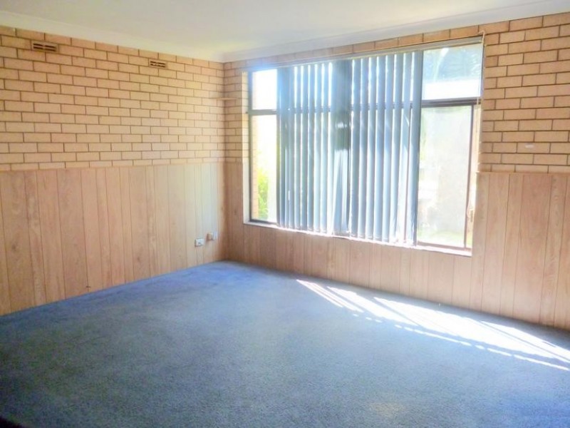 1/115 Cummins Street, Unanderra NSW 2526