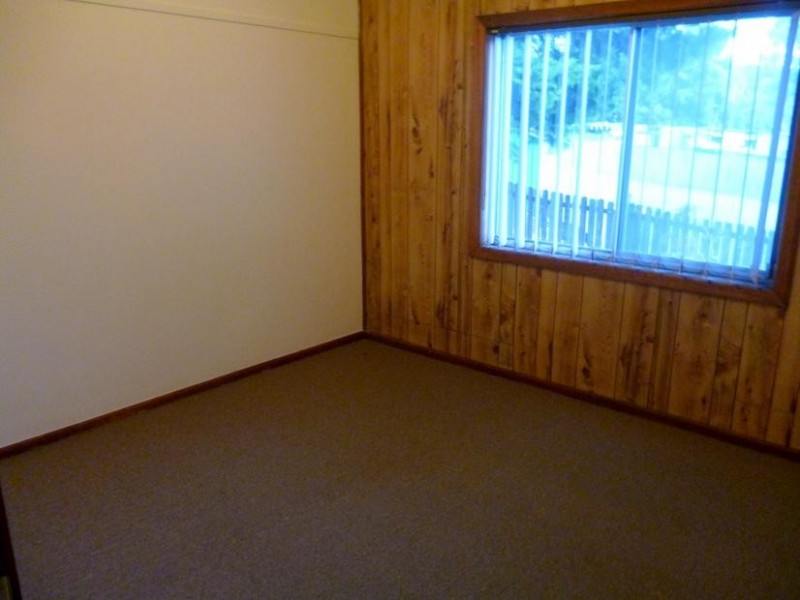 12 Illawon Street, Berkeley NSW 2506