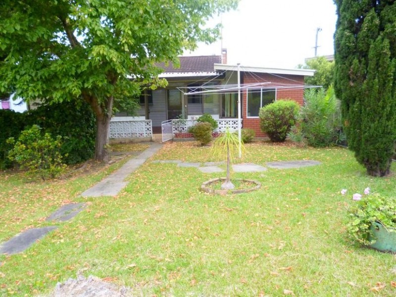 12 Illawon Street, Berkeley NSW 2506