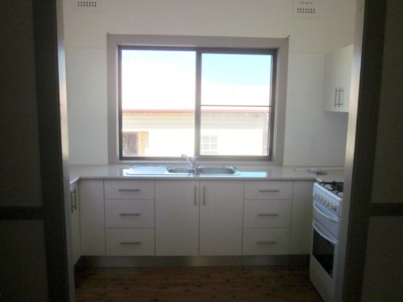 7 Jutland Avenue, Wollongong NSW 2500