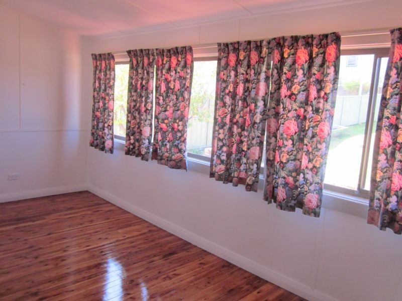 7 Jutland Avenue, Wollongong NSW 2500