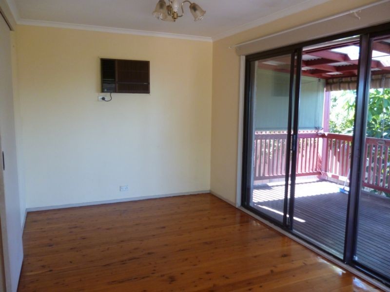 17 Ben Nevis Road, Farmborough Heights NSW 2526