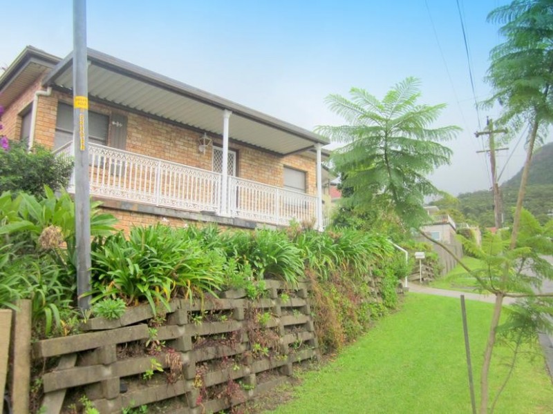203 Mt Keira Road, Mount Keira NSW 2500