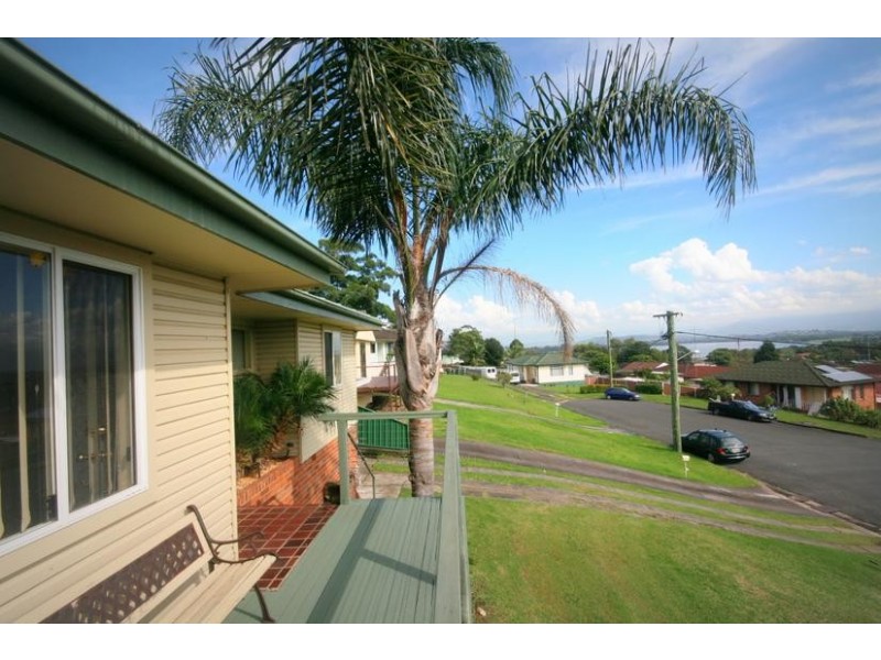 2 Wirri Place, Berkeley NSW 2506