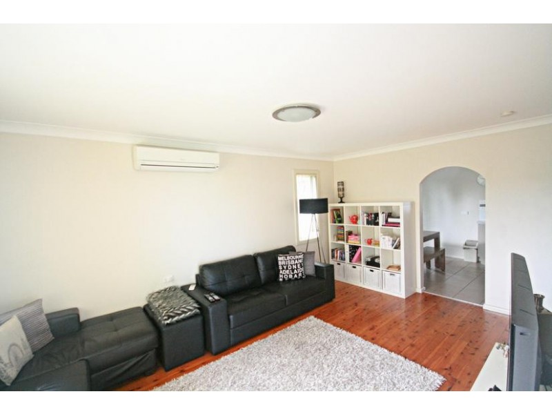 2 Wirri Place, Berkeley NSW 2506