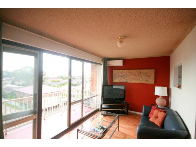 5/27 Heaslip Street, Coniston NSW 2500