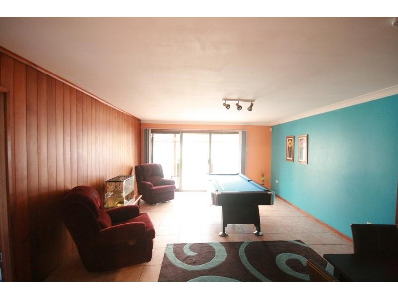 4 Cedar Street, Albion Park Rail NSW 2527