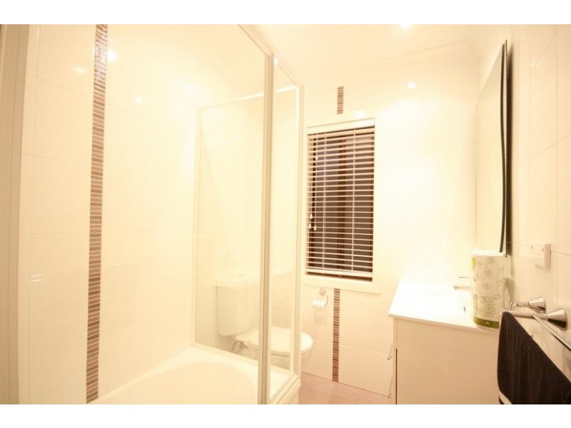 27 Bambil Crescent, Dapto NSW 2530
