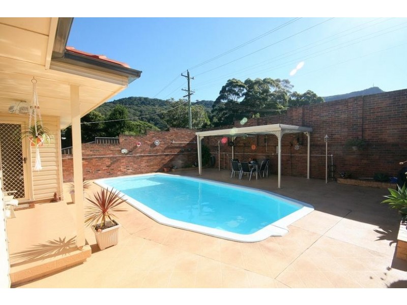 17 Frost Parade, Balgownie NSW 2519